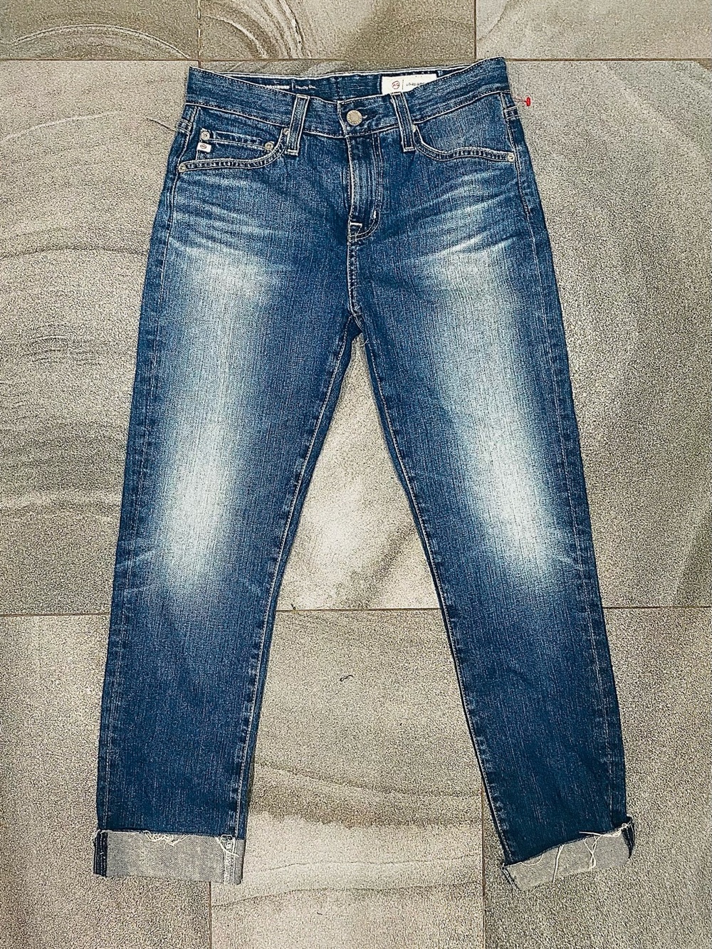 Women’s AG Boyfriend Slouchy Cuffed Medium Wash Organic Cotton Jeans Size 28x27